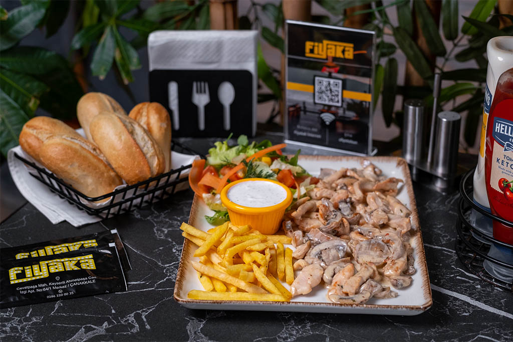 Kremalı Mantarlı Tavuk