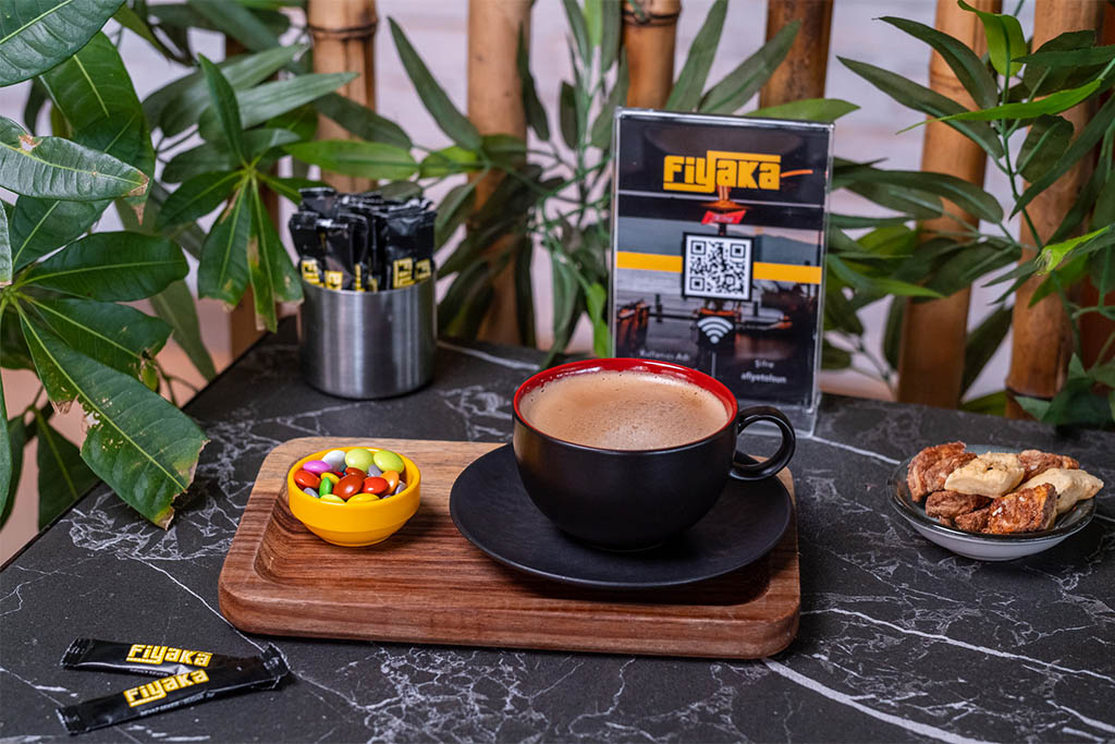 Sütlü Türk Kahvesi